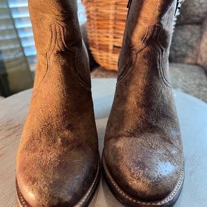 Lucchesi Catalina Bootie